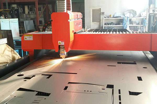 使用激光切割机精密度明显提升-开云手机官方版页面登录入口-开云(中国)